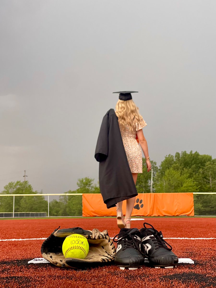 🥎❤️ Dear Softball…

@NKUSBCoachG 
<a href="/MorganNewport18/">Morgan Gerak</a> 
<a href="/lexieeblairr/">Lexie Blair</a> 
<a href="/NKUNorseSB/">NKU Softball 🥎</a>