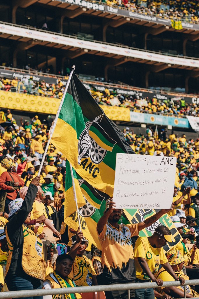 MYANC's tweet photo. We are working towards a decisive mandate to continue the transformation of our country, to create work and opportunity, to end poverty and hunger, and to ensure that all South Africans can live in peace and safety.

📍ANC #SiyanqobaRally, FNB Stadium 

#VoteANC2024
#LetsDoMoreTogether