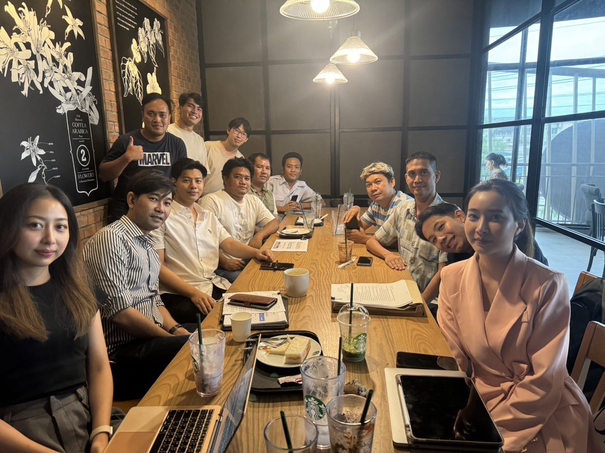 puriwatMFP's tweet photo. Mass transportation in Bangkok topic with #Busfan network.
#puriwatmfp #ก้าวไกล #กรุงเทพเขต12 https://t.co/m2McfuktUF