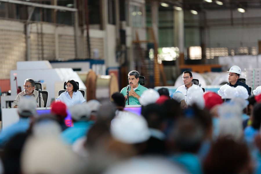 mippci_ven's tweet photo. 📢¡𝐀𝐬í 𝐥𝐨 𝐃𝐢𝐣𝐨! 🇻🇪
Pdte. @NicolasMaduro: El pueblo valiente y patriota acabó con el dominio del imperio norteamericano en Venezuela.
#MaduroSeLasSabeTodas https://t.co/P7ZgIjch2t