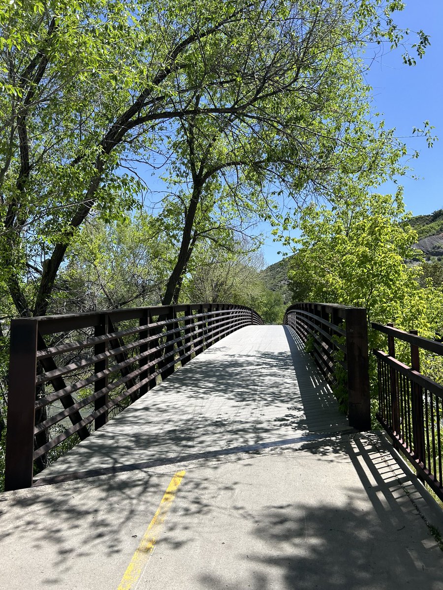 stefmlayton's tweet photo. South Colorado getaway a/ Hubs https://t.co/gkuxruNTq1