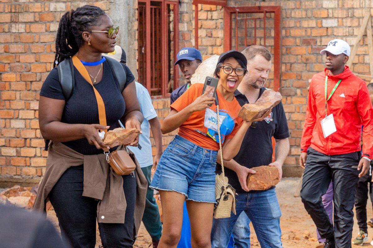Today the JCI members came together for Umuganda, a beautiful tradition of community work. Today, they dedicated their time to building homes for Genocide survivors in Gikomero, Gasabo district.
#AMEC2024
#JCI
#Letsmakeadifference
#levelup
#Umuganda