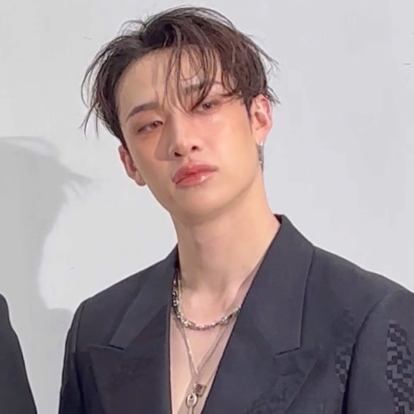 backsdoors's tweet photo. congratulations stray kids for having bang chan as a member https://t.co/SMEHYSsi6c