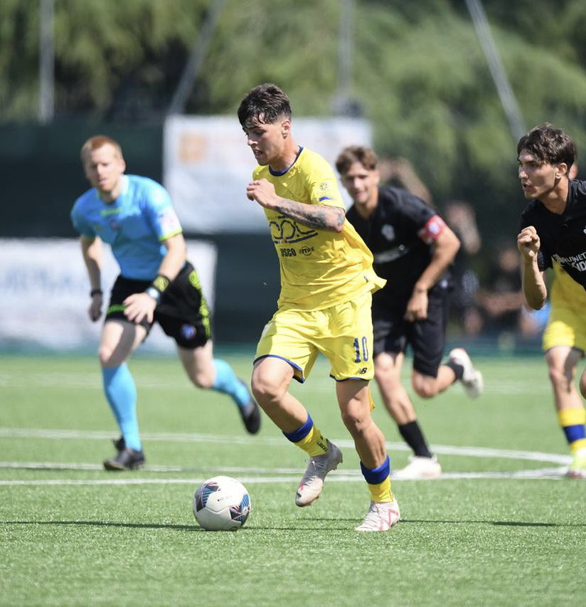 Modena_FC_1912's tweet photo. 🟡🔵⏸️ #ModPro 2-0 | Doppio vantaggio all’intervallo
#DaiGialli #FinalePrimavera3 https://t.co/dYwMcdAiMe