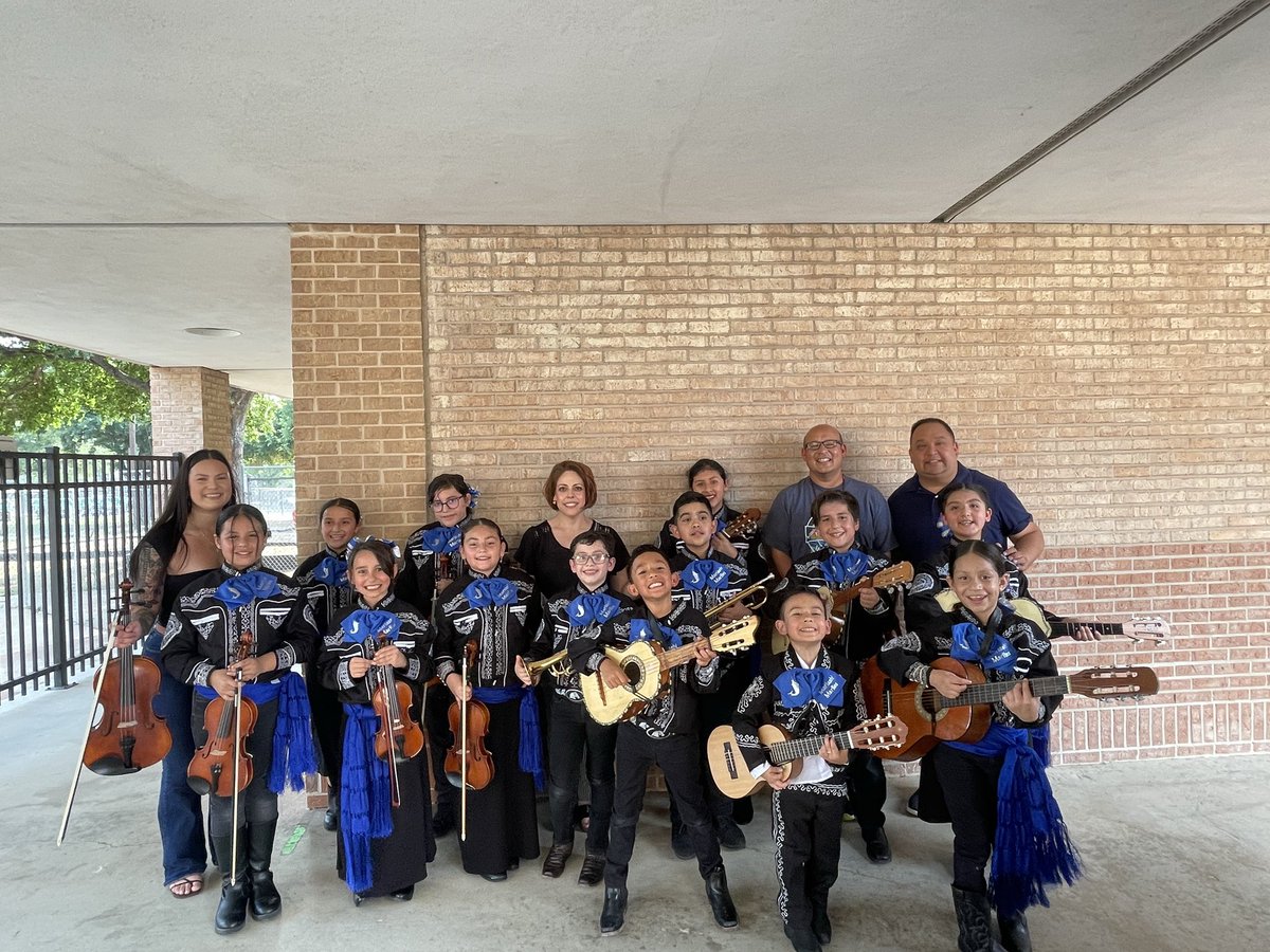 @NISDMcDermott @NISD Fisher Elementary Mariachi Marlins @ McDermott Culture Festival. It was an incredible experience for our students!Thank you for inviting us. @NISDFisher @NISDFineArts @quintero_rhaps @dora_timbers