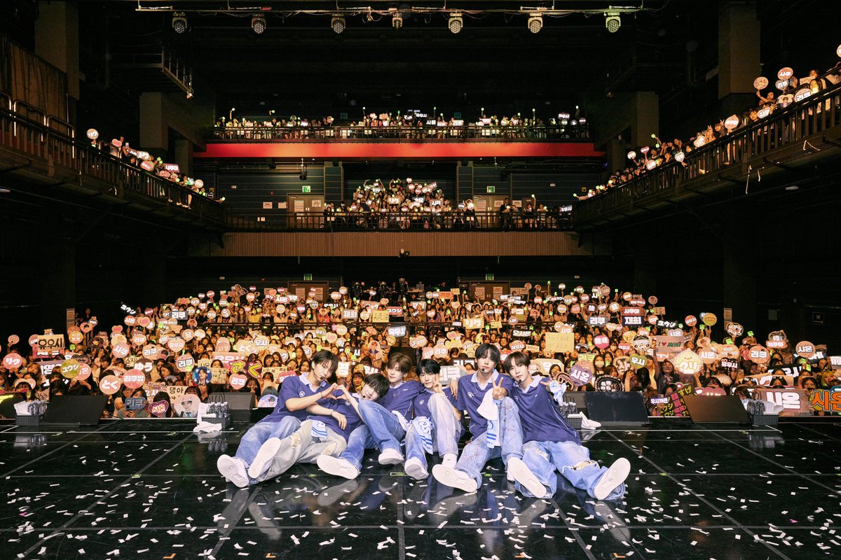 nctwishofficial's tweet photo. NCT WISH : SCHOOL of WISH in SEOUL DAY 02 with NCTzens💚

#NCTWISH
#NCTWISH_SCHOOL_of_WISH #SEOUL https://t.co/eGTKdVUId5