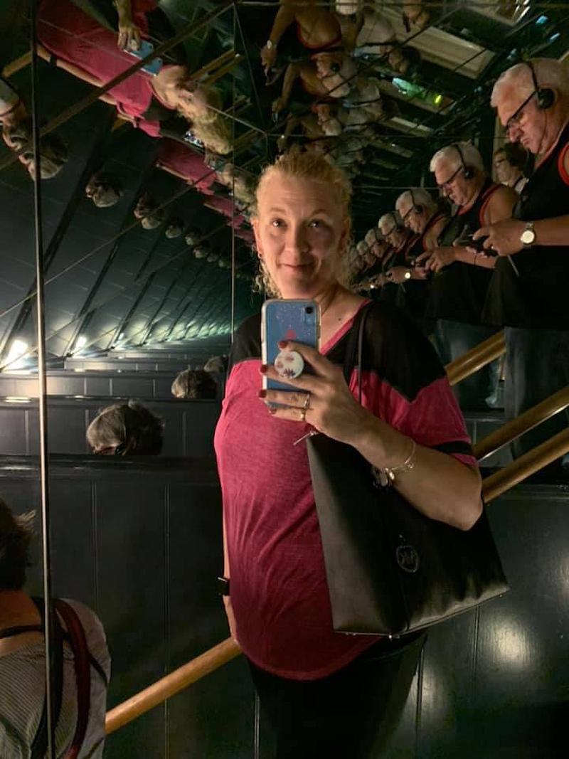 Countrychick76's tweet photo. I’m a finalist in The Guest House at Graceland’s Story Contest. Help me rally votes: https://t.co/YtlowfjITq @GHGraceland https://t.co/71QWVvIJJN