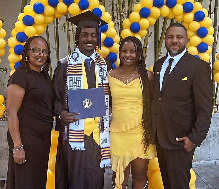 zerolimitstour's tweet photo. Local Youth Golf Standout Kris Stiles (⁦@krisstiles3⁩ ) Graduates From San Jose State • An Incredible Accomplishment! • Congratulations Kris!!! • That Is One Proud Family! 

If you believe you can achieve https://t.co/xTJF0g317C