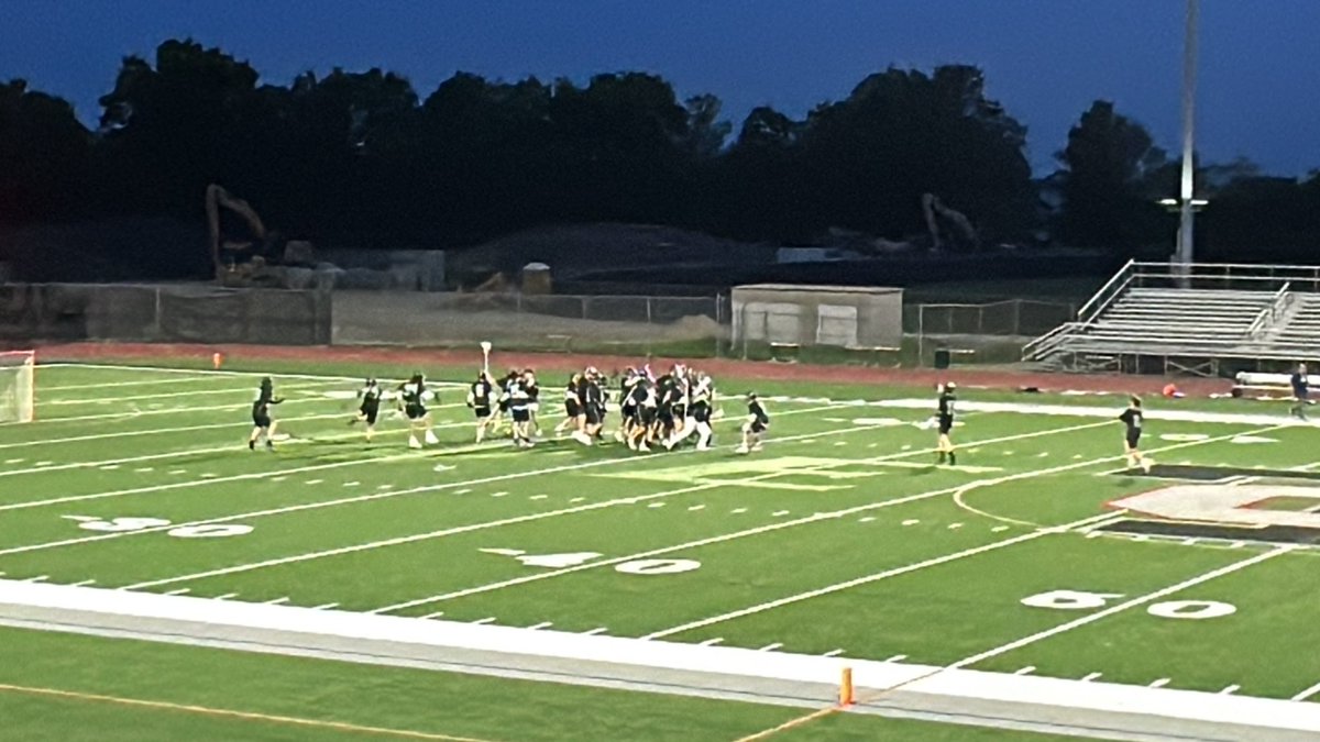 jmorris2's tweet photo. 🥍🔥Troy High lacrosse is moving on!  What a great win against Stoney Creek in  the Regional Semifinals 11-9! https://t.co/wntp6uTEpH
