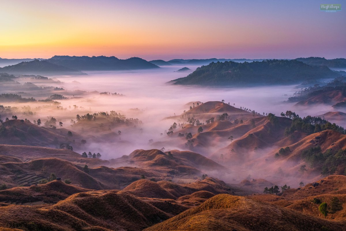 Mark Twain quotes 'Sometimes you need to step outside, get some air, and remind yourself of who you are and where you want to be'.

This serene landscape of Markham is a perfect reminder to appreciate our state’s beauty.

Credits: Paritosh Debbarma