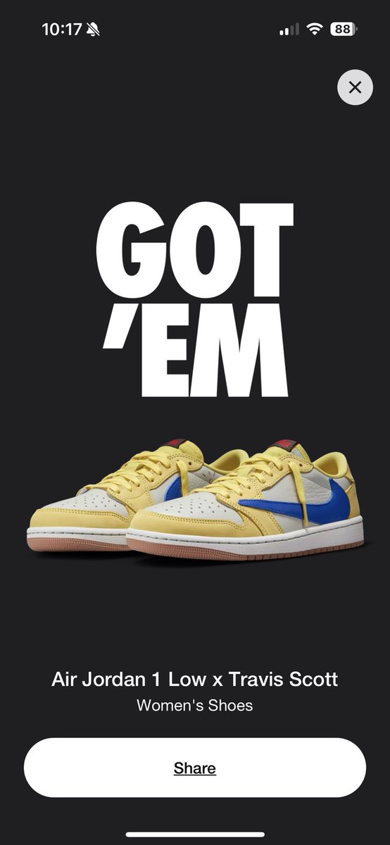 Bebe8676's tweet photo. @DailySnkrsStock 🙌🏼🙌🏼🙌🏼 https://t.co/Q7MM45xnlS