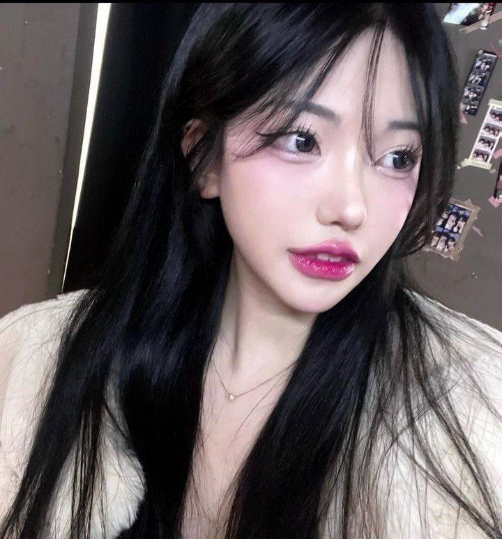 dahea_p's tweet photo. 붙여 할 년들은 디엠보내💕#능욕 #여왕깨기 #붙여 https://t.co/sDcPvUQWAZ