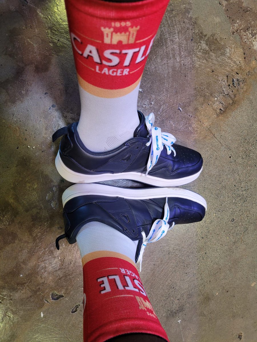 Slabsta's tweet image. Dope show today @AMPDStudiosZA for #MakersMindset hosted by @_TheShareButton what an insightful sit down with @DjSwitchSA 🔥🙌🏾🇿🇦