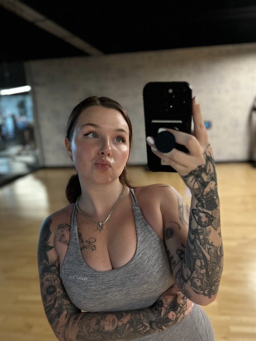 💪🏼💪🏼💪🏼💪🏼 https://t.co/MRNGIY9sW7