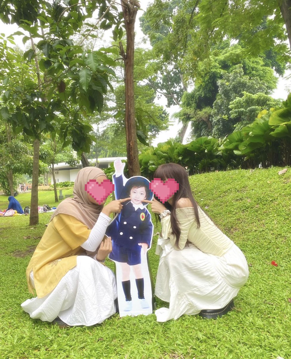 matthuwsuc's tweet photo. a day well spent! thanks to @SEOKMATTHEW_INA for this picnic date! ♡
#SpringDatewithMatthew
#석매튜 #SEOKMATTHEW https://t.co/9WlGfAwVyb