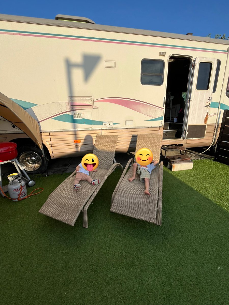OkamilerAnn's tweet photo. 大阪でキャンピングカーに泊まれるところががあるなんて知らなかった‼️
初めての体験に子どもたちも、テンション爆上がり⤴️ https://t.co/bFvJHwsSND