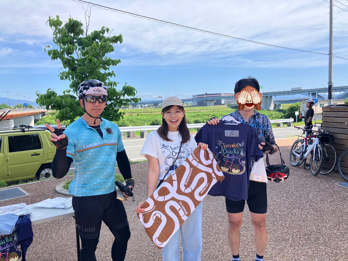 NANDEYANENNN2's tweet photo. はい、今日は静かだった五老です。

⚫︎午前の部
チャリサイ楽しかった✨セール品&amp;予定外の物まで買ってしまった…
念願のFUJINホイールも試乗できて感動🙌
&amp;たくさんの自転車仲間に会えて、わちゃわちゃ楽しかった
(続く)
#チャリサイ
#ロードバイク
#FUJINRACHING
#なななチャンネル
#Sigr https://t.co/w6K49qFDCa