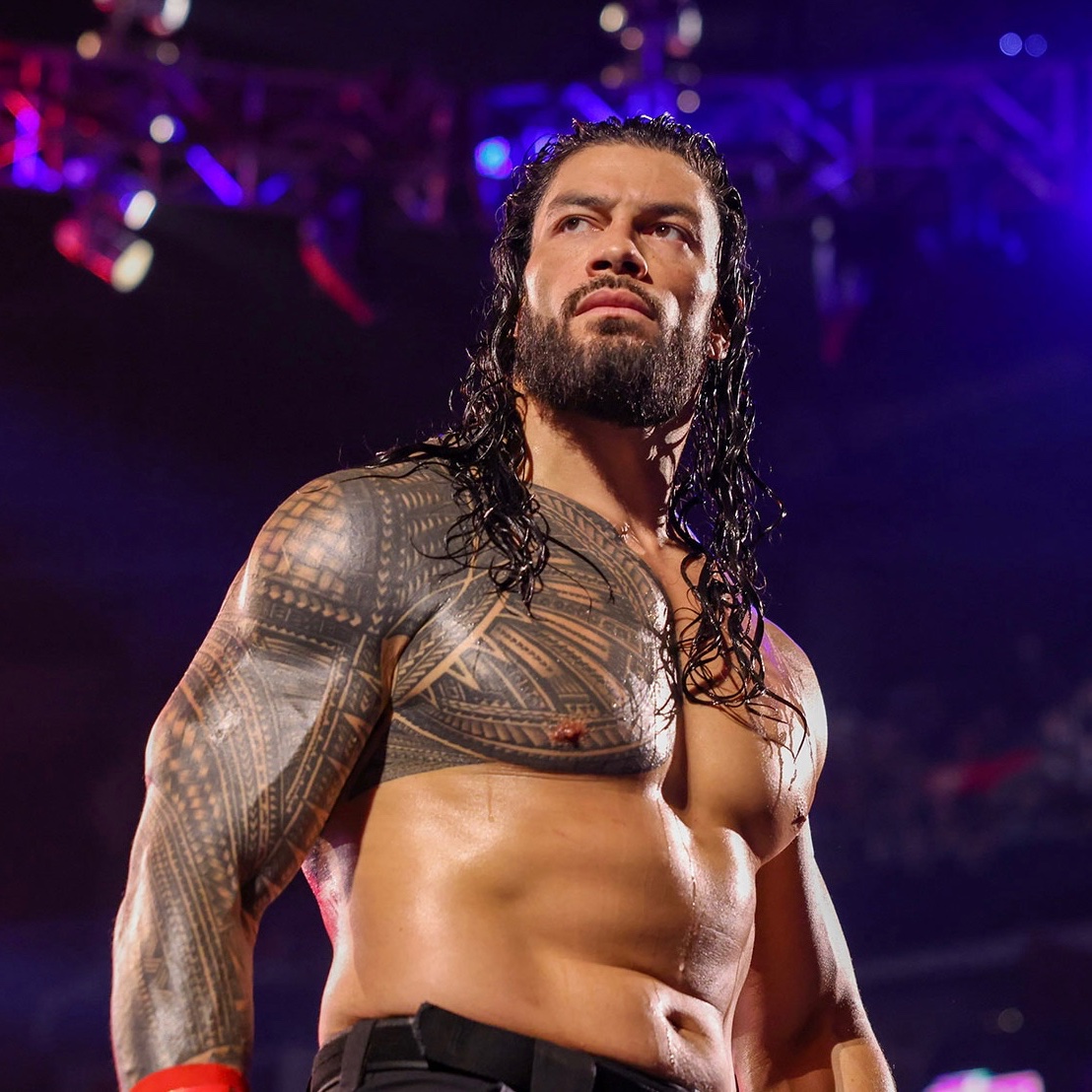 WrestlingWCC's tweet image. Roman Reigns turns 39 today, Happy birthday 🎈