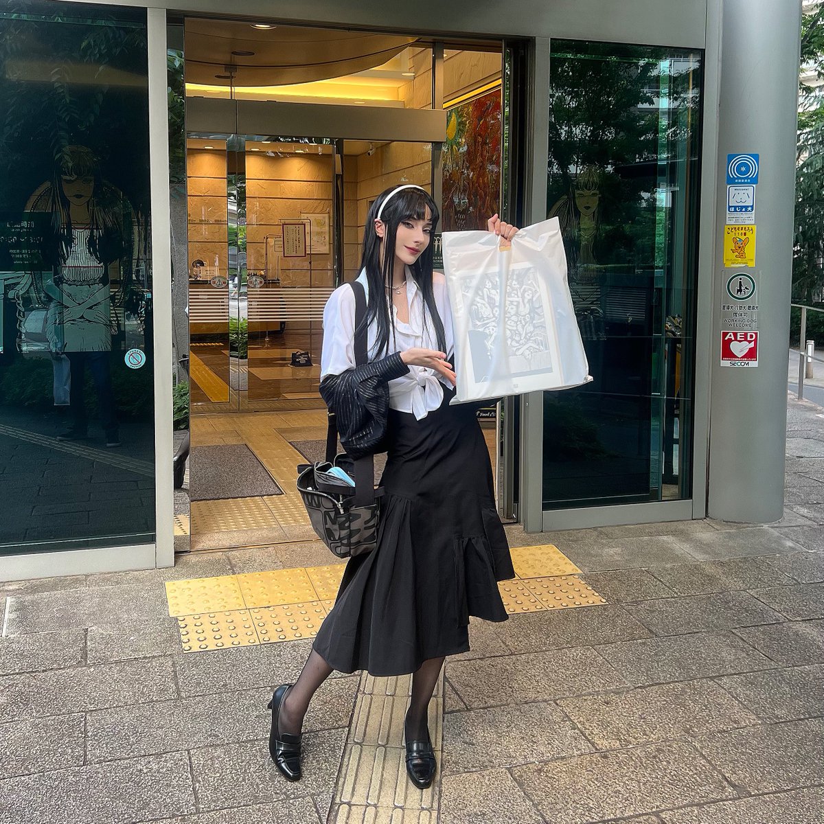 KNITEcoser's tweet photo. Went to the Junji Ito Exhibition in Japan 🩸 https://t.co/hHNQxiWDfH