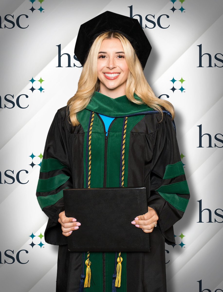 Twenty one years of school for this. I’m FINALLY Dr. Pastorelle!!!!! Come find me in the ED in July <a href="/UTHoustonEMRes/">UT Houston EM Residency</a> :)