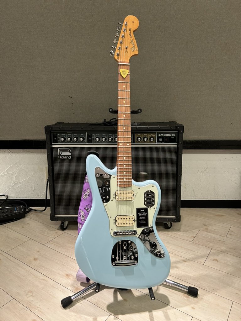 Fender Mexico Vintera 60s Jaguar Fender Vintera® '60s Jaguar