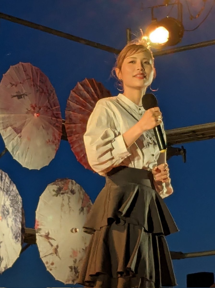 kt_1971009's tweet photo. いつも色々と素敵な表情を見せてくれる“ひかりん(#一華ひかり)”
今日も最高だったよ✨
関西に来てくれてありがとう!
& お疲れさまでした
本日お会いした皆さん、ありがとうございました🙇♂
とても楽しかったです!
あと2通……達成間近✉️
いよいよ明日です🥹
#Bubblemoon
#京都府
#亀岡市 https://t.co/mE0vyqEn6L
