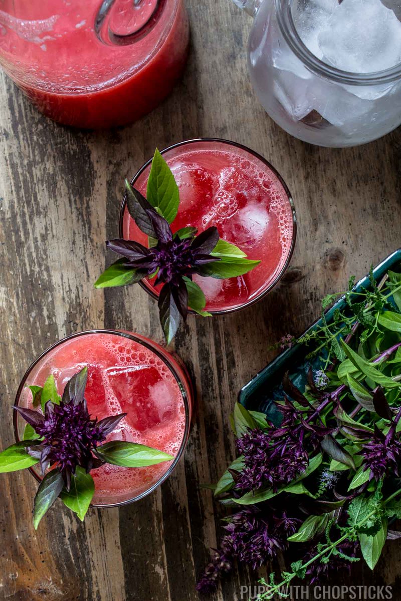 Watermelon Soju Cocktail (Refreshing Subak Soju Recipe) Recipe: pupswithchopsticks.com/soju-watermelo… #foodie #Nomnom #asianrecipes #asianfood