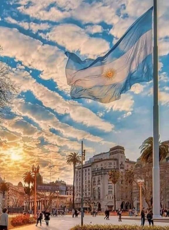 pampaIIIpelis's tweet photo. Feliz dia de la patria 🇦🇷 https://t.co/RZVLMOfmUq