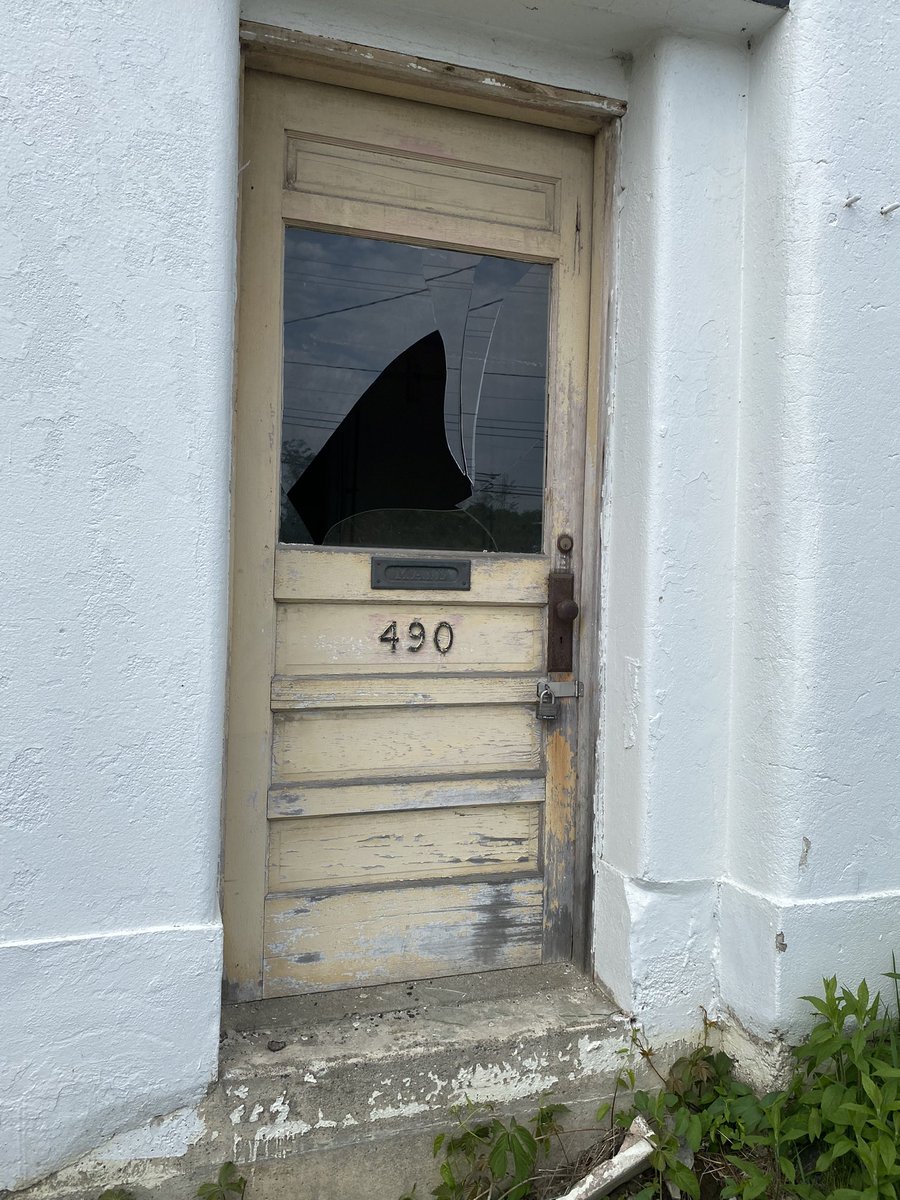 CryptoLoren's tweet photo. Donate
Please DONATE to the effort to rehab, restore, and renovate the International @CryptozooMuseum 501(c)3. We have much work to do to save this beautiful #StreamlineModerne building and have it become the flagship site soon.
https://t.co/0imJ0Fza0R
https://t.co/GCpxBP4hrU https://t.co/1Sq6TgZWrr