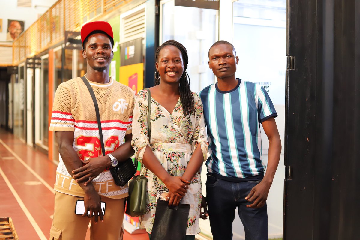 Nalulungi_'s tweet photo. Guess who I bumped into at @MotivUG ?
Anyway y’all are missing out, it’s not too late to join us.
#CreativeTapestry
#CreativeCentral https://t.co/OJu74JOtUt