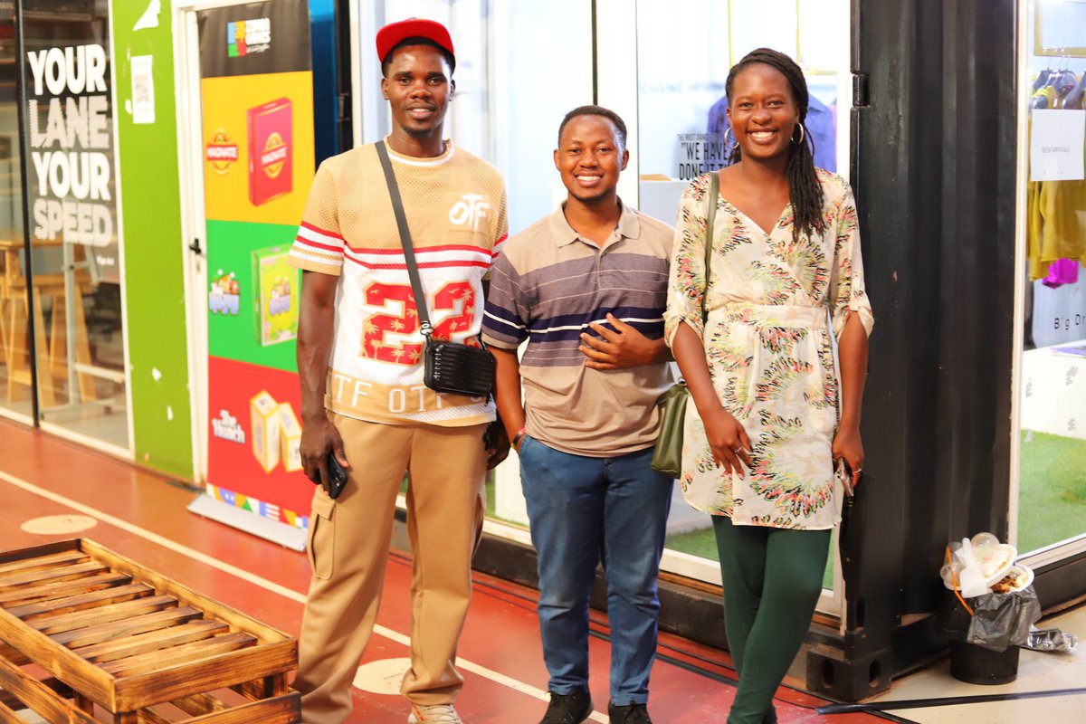 Nalulungi_'s tweet photo. Guess who I bumped into at @MotivUG ?
Anyway y’all are missing out, it’s not too late to join us.
#CreativeTapestry
#CreativeCentral https://t.co/OJu74JOtUt