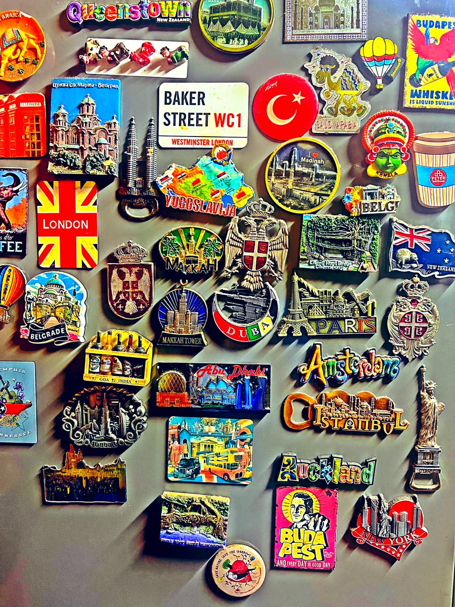 My fridge is quite a travel freak! 🤩🤩🤩 

#fridgeart #fridgemagnets #traveltheworld #TravelInspiration #TravelGoals #art