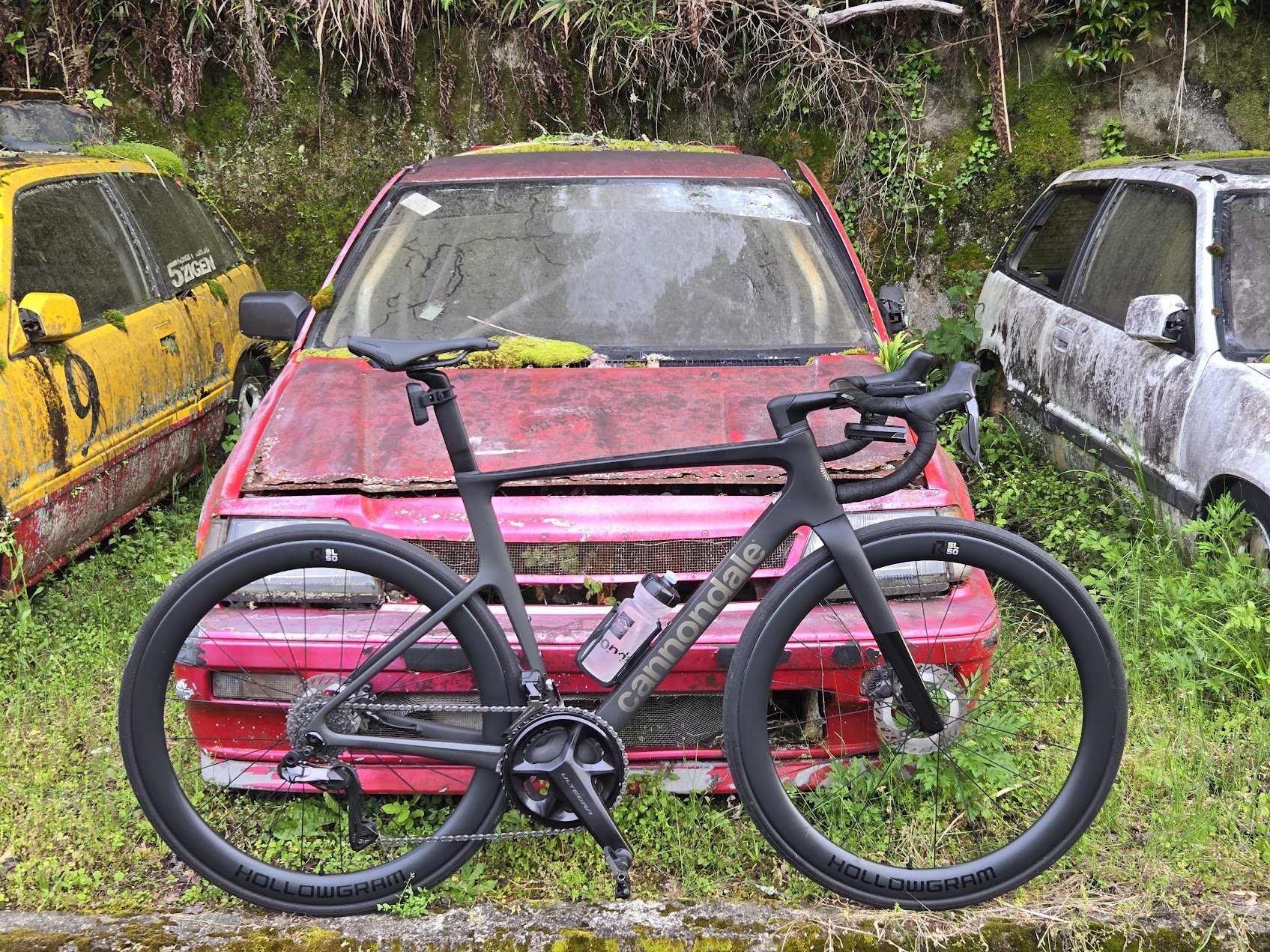 すくみずさん в X: „SuperSix EVOのLAB71とHi-MOD完成車が履いて すくみずさん в X: „SuperSix EVOのLAB71とHi-MOD完成車が履いて
