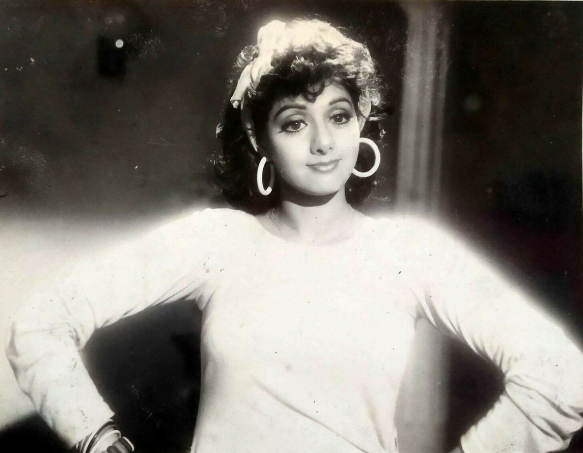 Sridevi in this film scene. Can you guess this movie? #sridevi #guessthemovie #bollywoodflashback