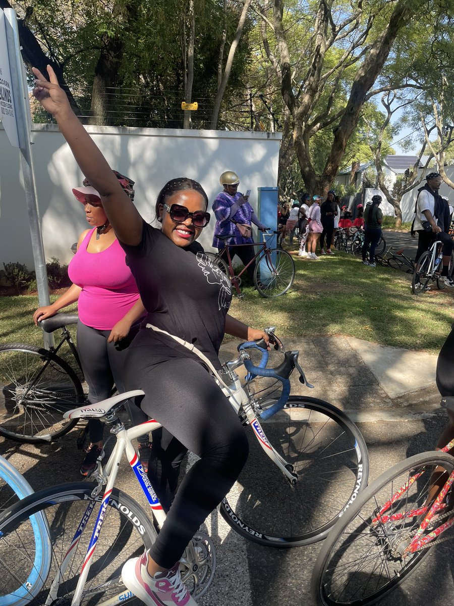 kgopotsoradebe's tweet photo. Had such a great time with the @Qrate_SA squad, where we painted the town red in raising awareness to #EndPeriodPoverty. ๐ฉธ๐ด๐พโโ๏ธ
#Cycle4Change https://t.co/AXTOBJpQT4