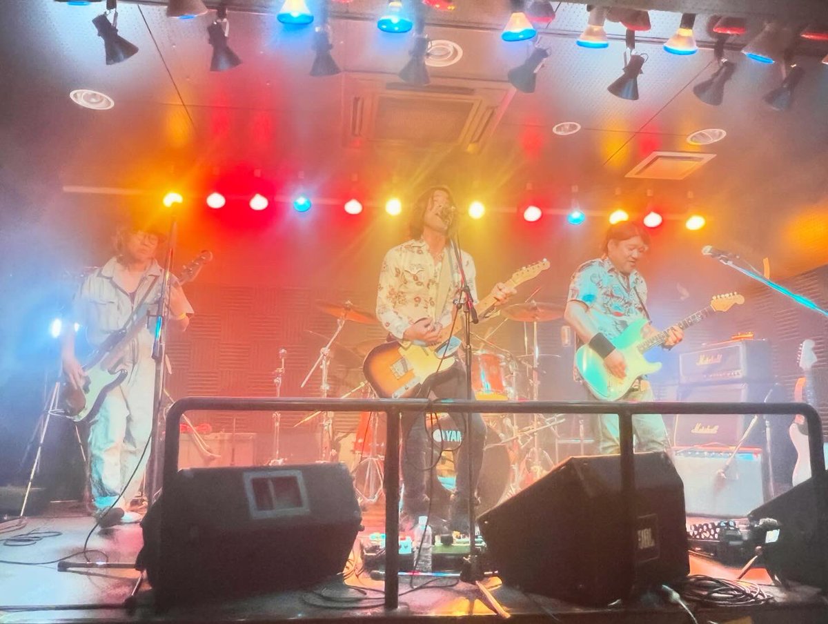 bob_kashima's tweet photo. BOBCON.Vol209
2024.5.25.
御来場誠にありがとうございました!
shokaの皆様、レコ発おめでとうございます♪
ツアー最終日の成功をお祈りしてます!
#BOBCON #BOBCON209 #ボブコン #ボブコン209 #わるいともだち #anotherline #shoka #サイレント #orangeNo9 #ボブ楽器店 #鹿嶋市 #茨城県 #鹿嶋市音楽 https://t.co/Bh4IbOKcYR
