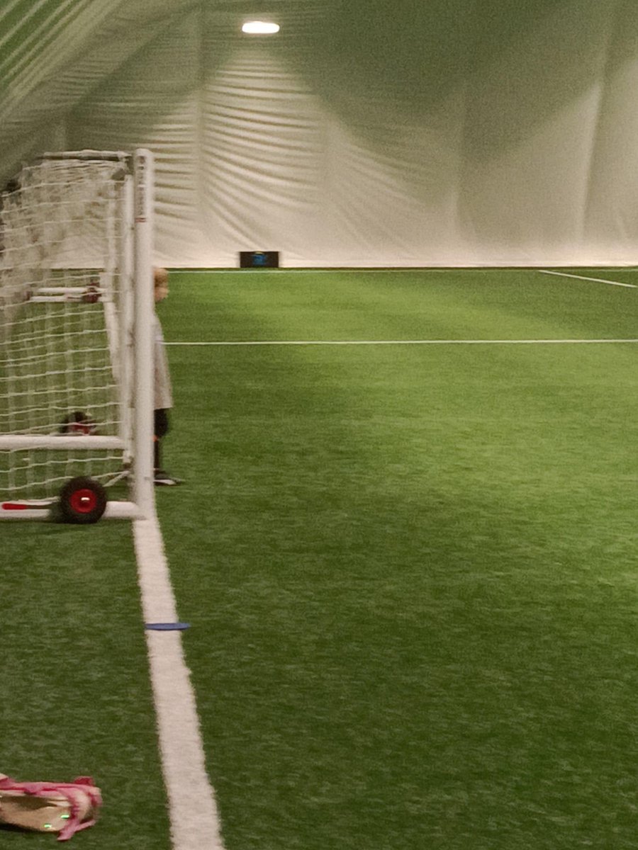 Amazing morning for Charlie and his Thurlby Tigers team playing against the Posh Academy this morning 🧡🖤⚽️ Charlie loved his Grandpa watching him too <a href="/kevinboor54/">kevin boor</a>