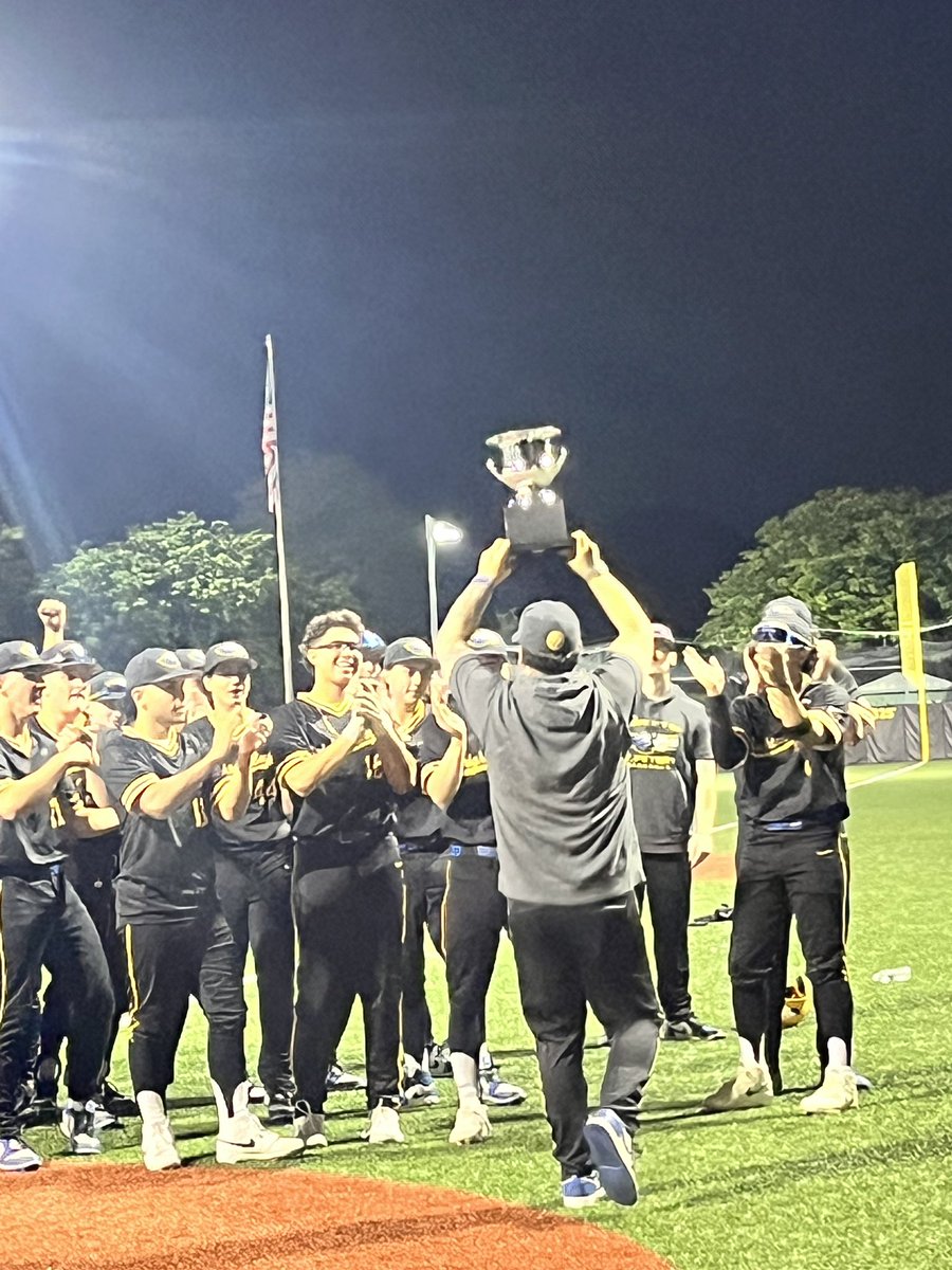 Coach Mark DeCristoforo tweet media