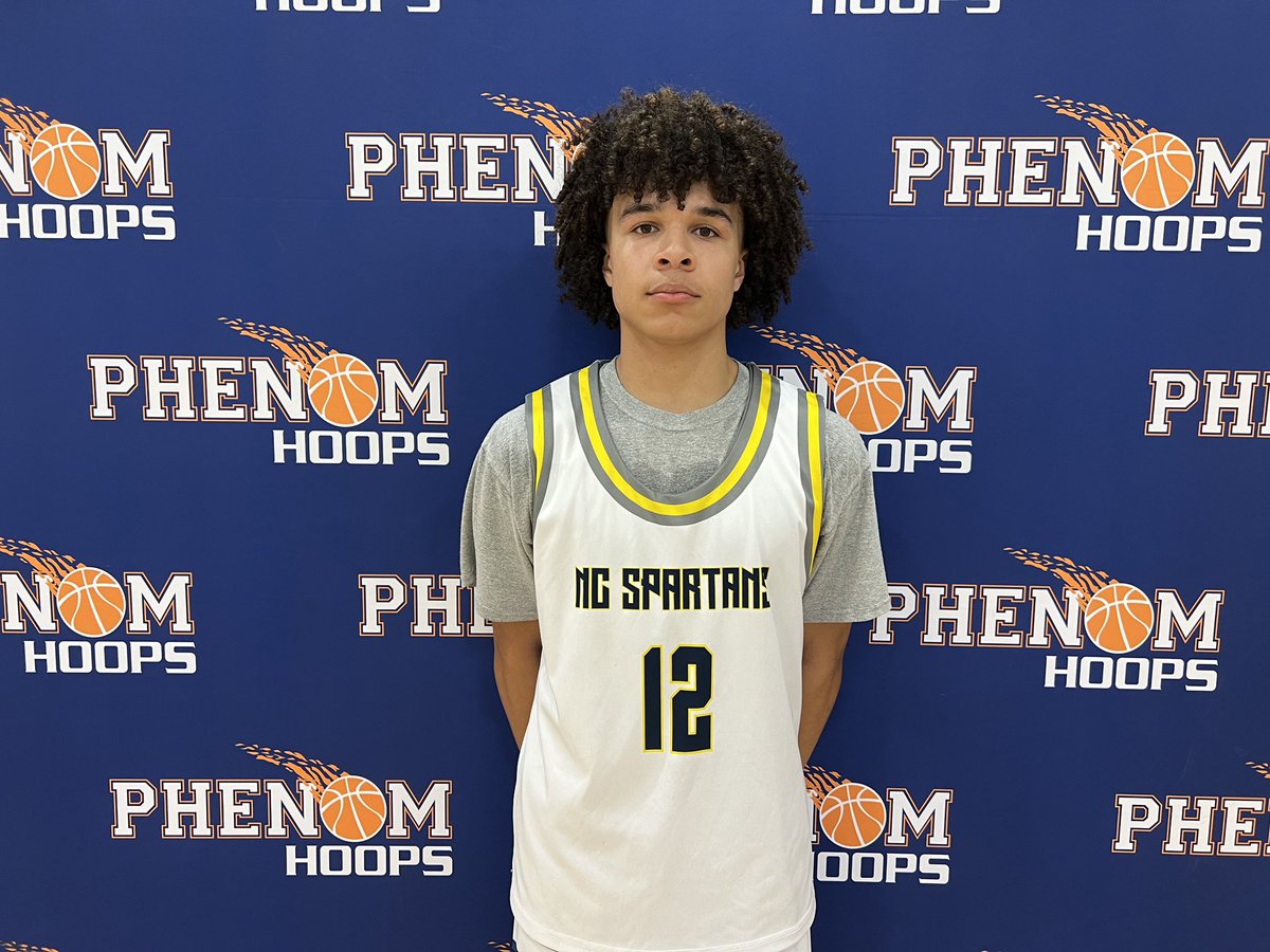 6’2 ‘25 Nicholas Graves (NC Spartans) provides such a consistent leadership presence for this group. Impacts all facets of the game while routinely making the right play when dictating the action. Steady defender and willing rebounder #PhenomMDC