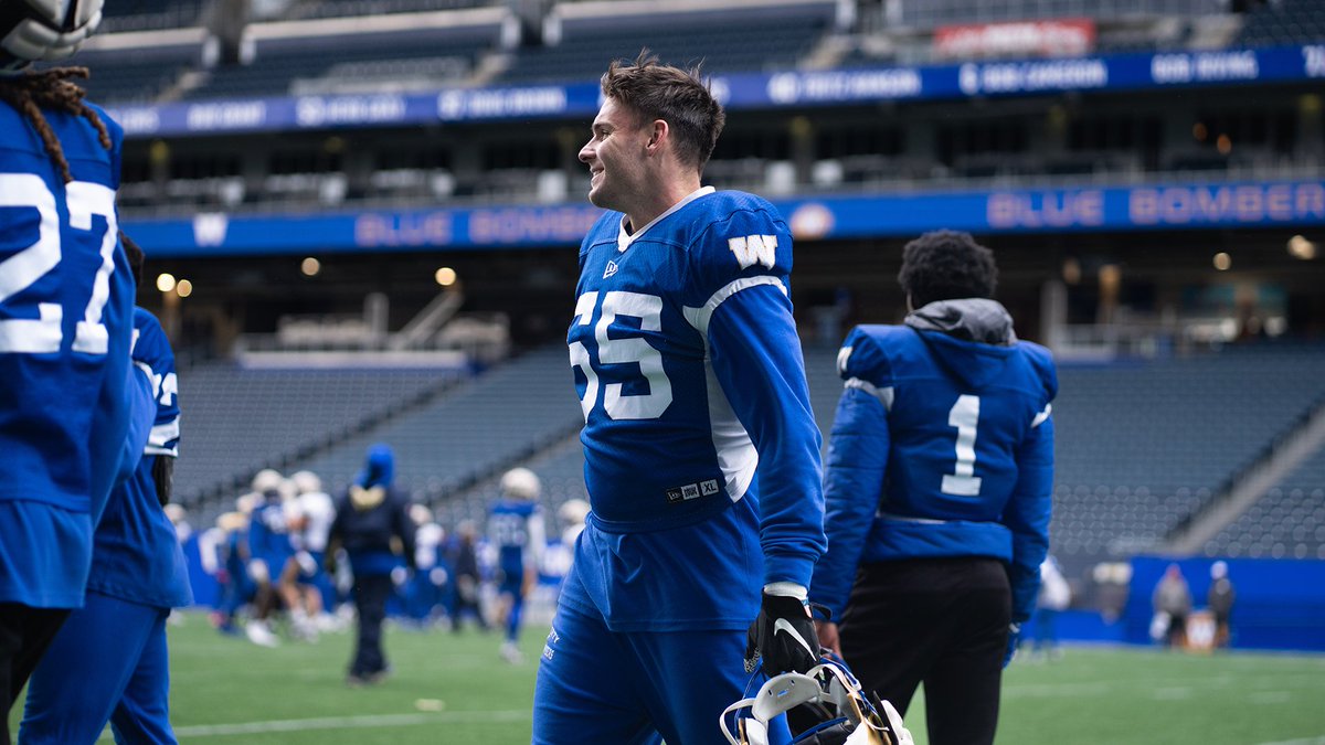 'He’s like an older brother to us as rookies and it’s great to learn from a legend.' Quick Hits 📝 » bit.ly/3yzVnXo #ForTheW