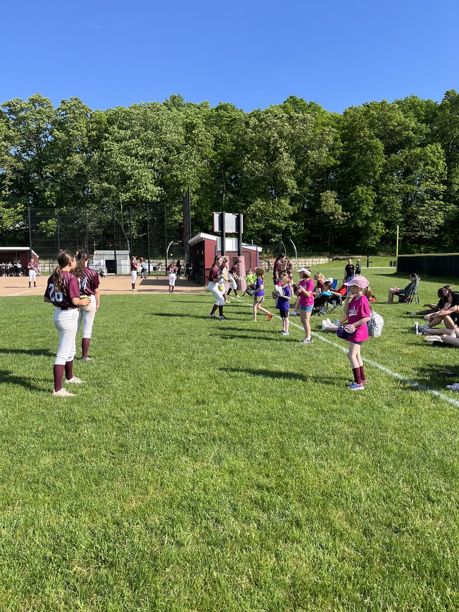 CCHS Softball tweet media