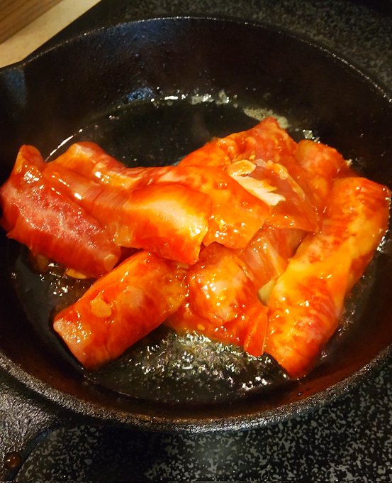 鉄スキレットの、真の力が目覚める……( ˇωˇ )
#440円黒毛和牛 