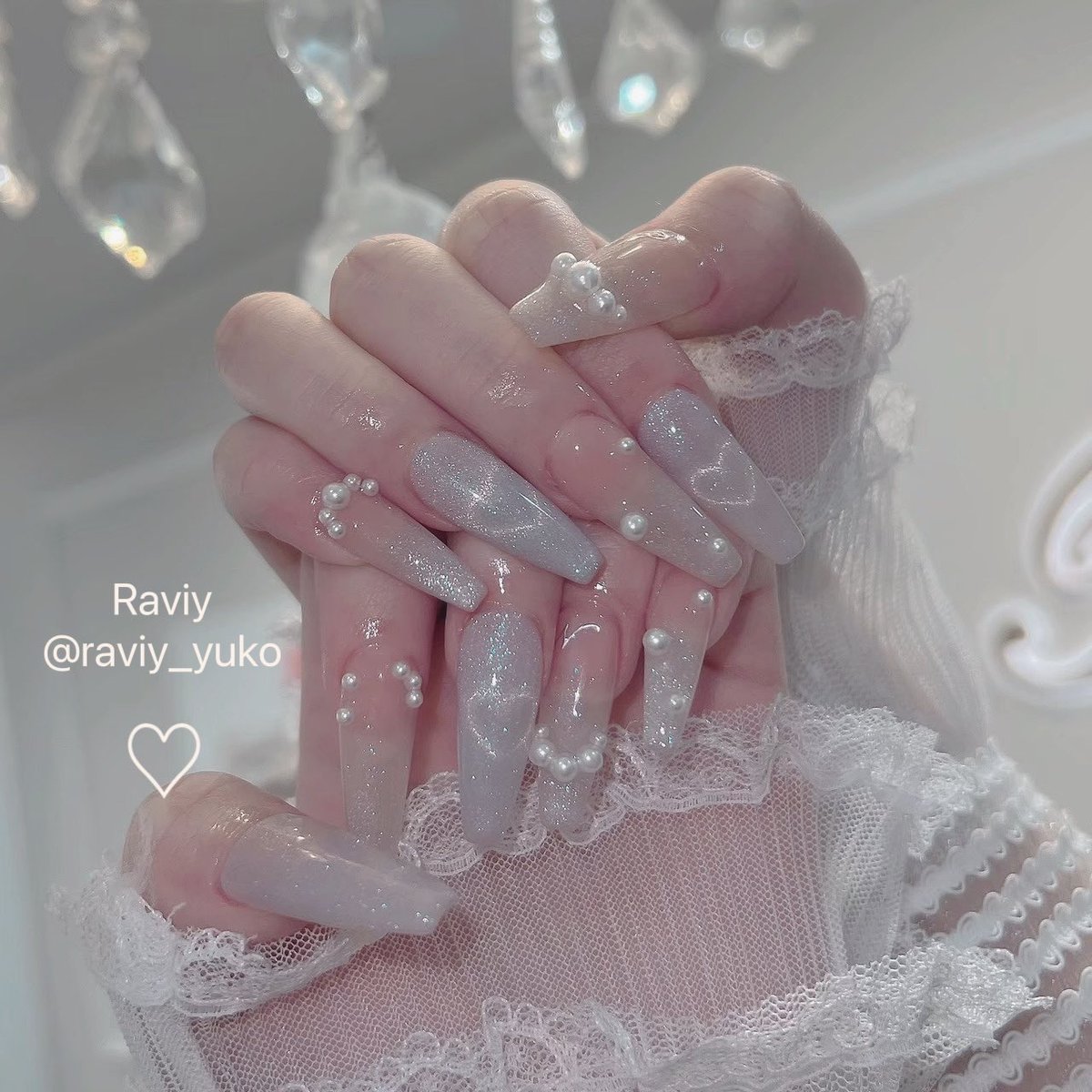 raviy_staff's tweet photo. マグネットのハートアレンジが可愛い♡
ゴテゴテ過ぎないから上品に指先盛れる🩰 https://t.co/ftLItR15Qc