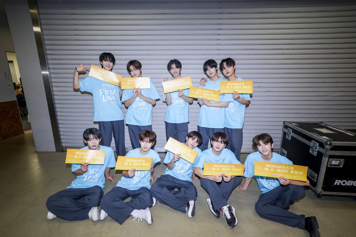 fantasyboys_jp's tweet photo. [🩵]

FANTASY BOYS ZEPP TOUR 2024 - First Love - 

今日僕たちに会いに来てくれたBandiの皆さんほんまおおきに💞
まだツアーは残っているからJust run run run run🏃🏻‍♂️
Bandi好きやねん🫶🏻

#ZEPPTOUR2024_FirstLove 
#FANTASYBOYS #ファンタジーボーイズ https://t.co/yIA5nGiITK