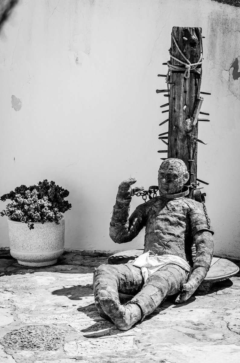 Tortured man

#torture #punishment #prison #doll #historic #pain #suffering #bnw #blackandwhite #bnwphotography #photography #blackandwhitephotography #captures #monochrome #photooftheday #streetphotography #bnwmood #photo #bnwphoto #picoftheday #blackandwhitephoto #photographer