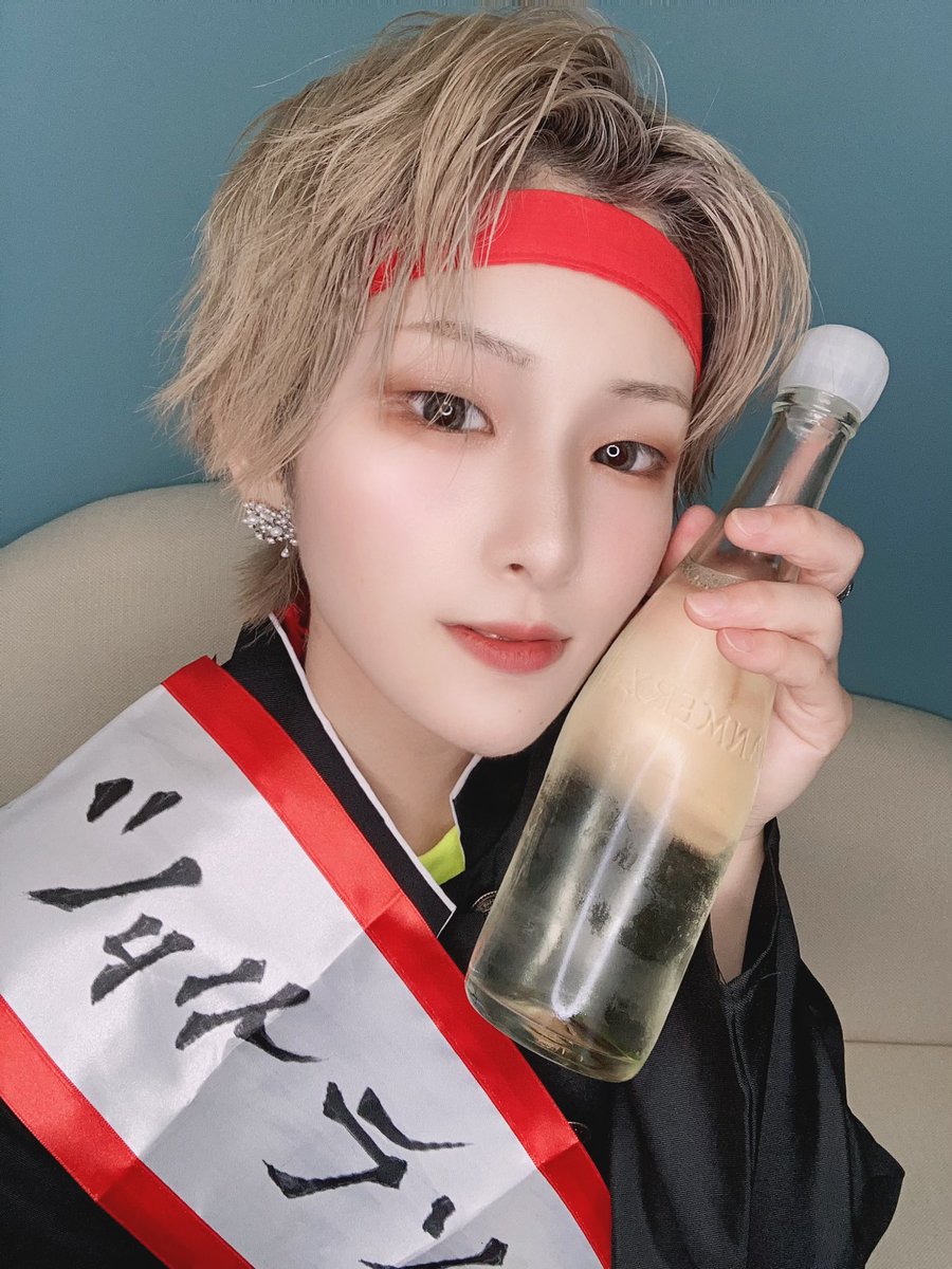 Ruisu_mello_AS's tweet photo. ログアウト‼️
いつもお世話になっているゲスト様
ありがとうございます🙏🙏

初めましてのゲスト様も甘やかしてくれて
ありがとうございます🙏🙏
僕もなにかお返しできるようにもっと頑張りますっっ
次は明日の18:00〜23:00
運動会ラストなので会えたら嬉しいな✊ ̖́-
ALT読んでくれたら嬉しいです♥ https://t.co/9YIkghqt0O