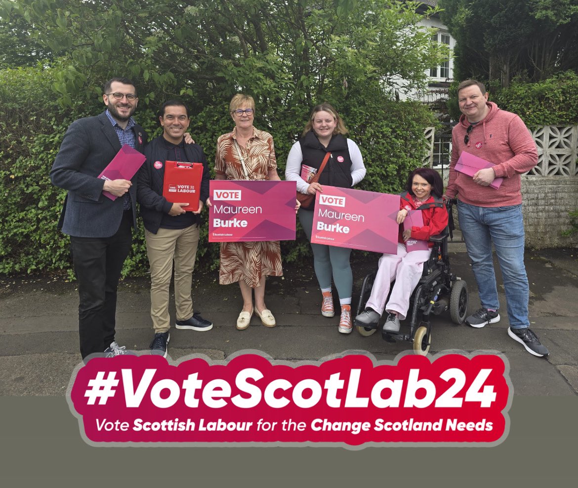 Brilliant session this morning with @MartinRhodes21 and then this afternoon with @CllrBurke 🌹 So many people voting for change and voting @ScottishLabour