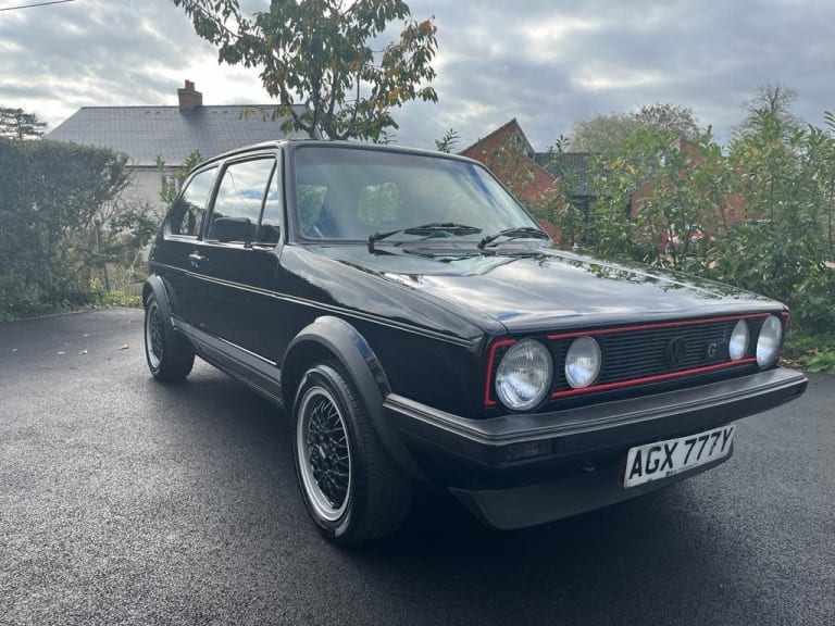mk1GolfForSale's tweet photo. Black Mk1 Golf Gti - 1983 Tintop https://t.co/O4md6emcjj https://t.co/oGO5CsQTY7