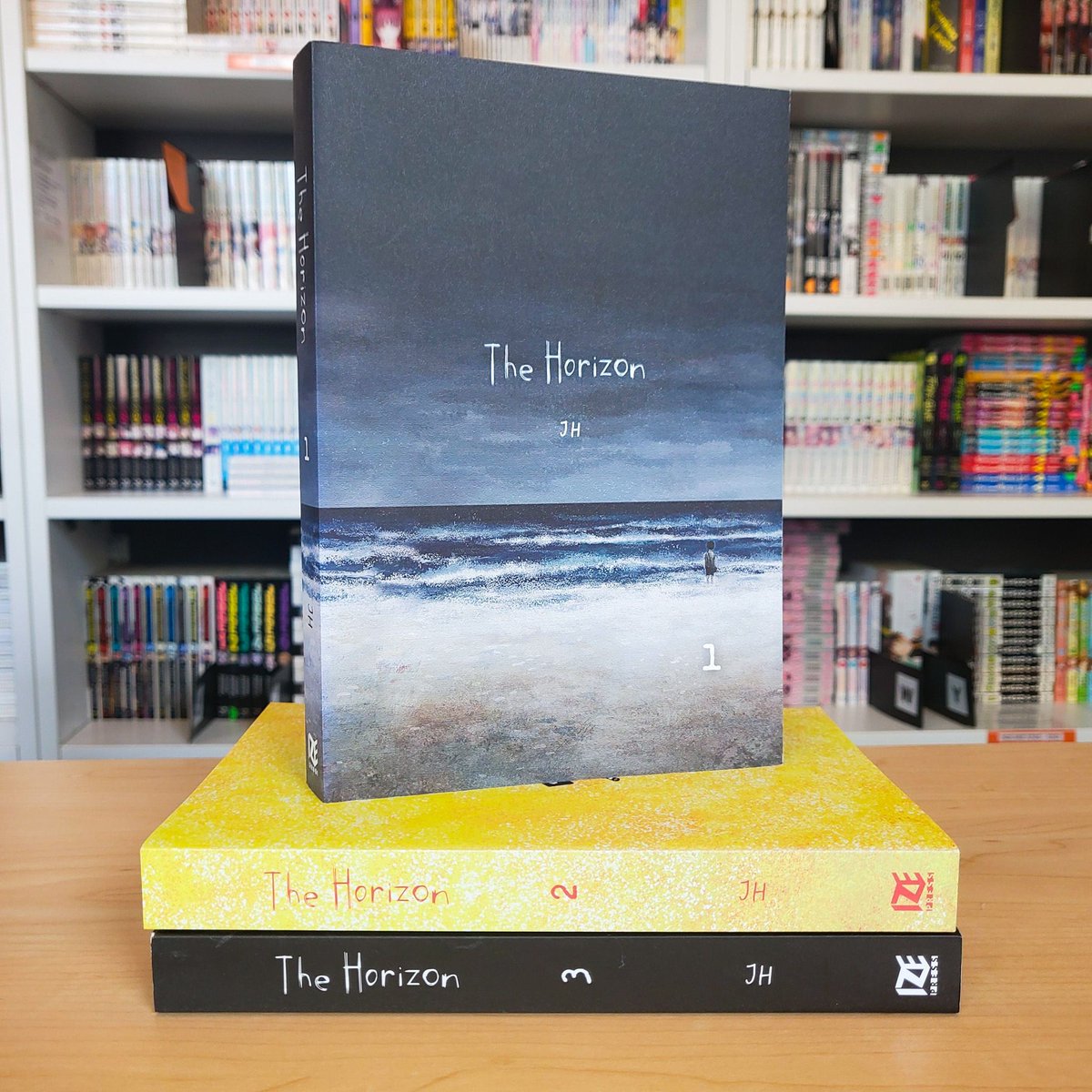 I know it's going to make me cry...but nothing can stop me from reading The Horizon! JH is a PEAK storyteller. If you haven't already picked up this 3-volume masterpiece, physical copies are available now! Get them direct from IzePress.com: buff.ly/4biAUEB