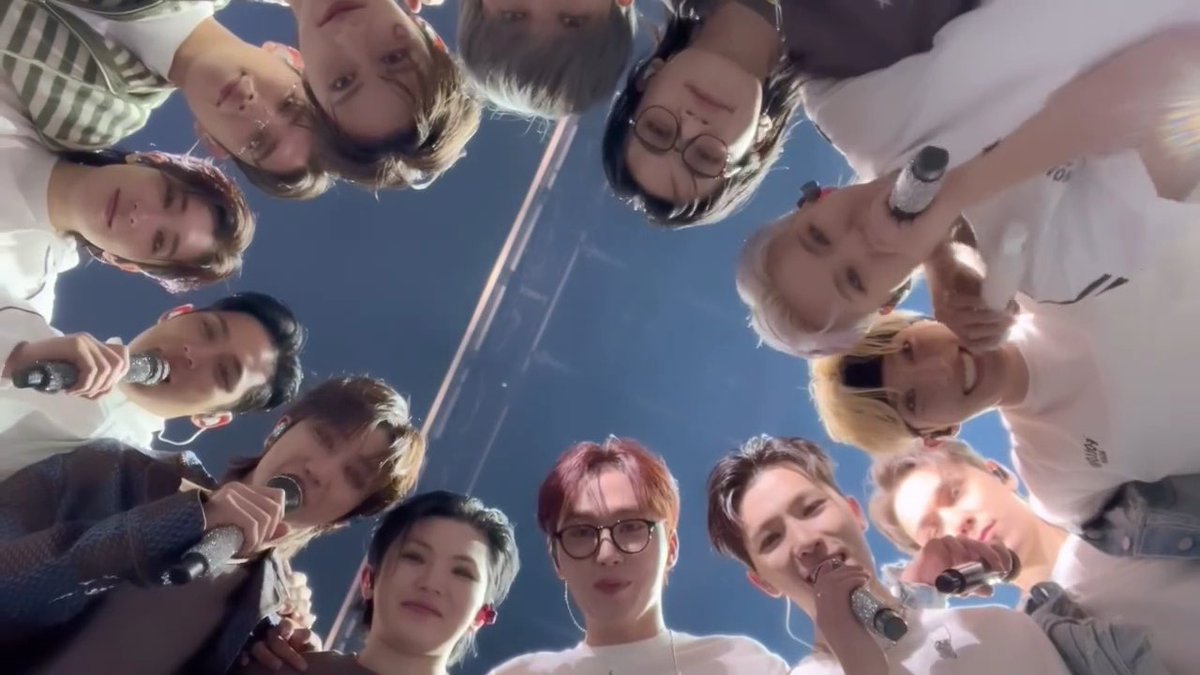 wwonddu's tweet photo. ✨️ SEVENTEEN ANNIVERSARY GIVEAWAY ✨️

1 winner of Seventeen album
3 winners of 50php GCASH

• reply with your fave seventeen pics/vids
• drop the tags
• like, rt &amp; tag your moots!

HAPPY 9TH ANNIVERSARY SVT
#세븐틴과_함께한청춘_벌써_9주년
#SVT_Shinin9_Diamonds
@pledis_17 https://t.co/vFhjCrvzRR